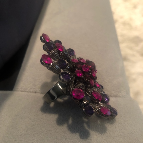 Ring - Picture 4 of 4